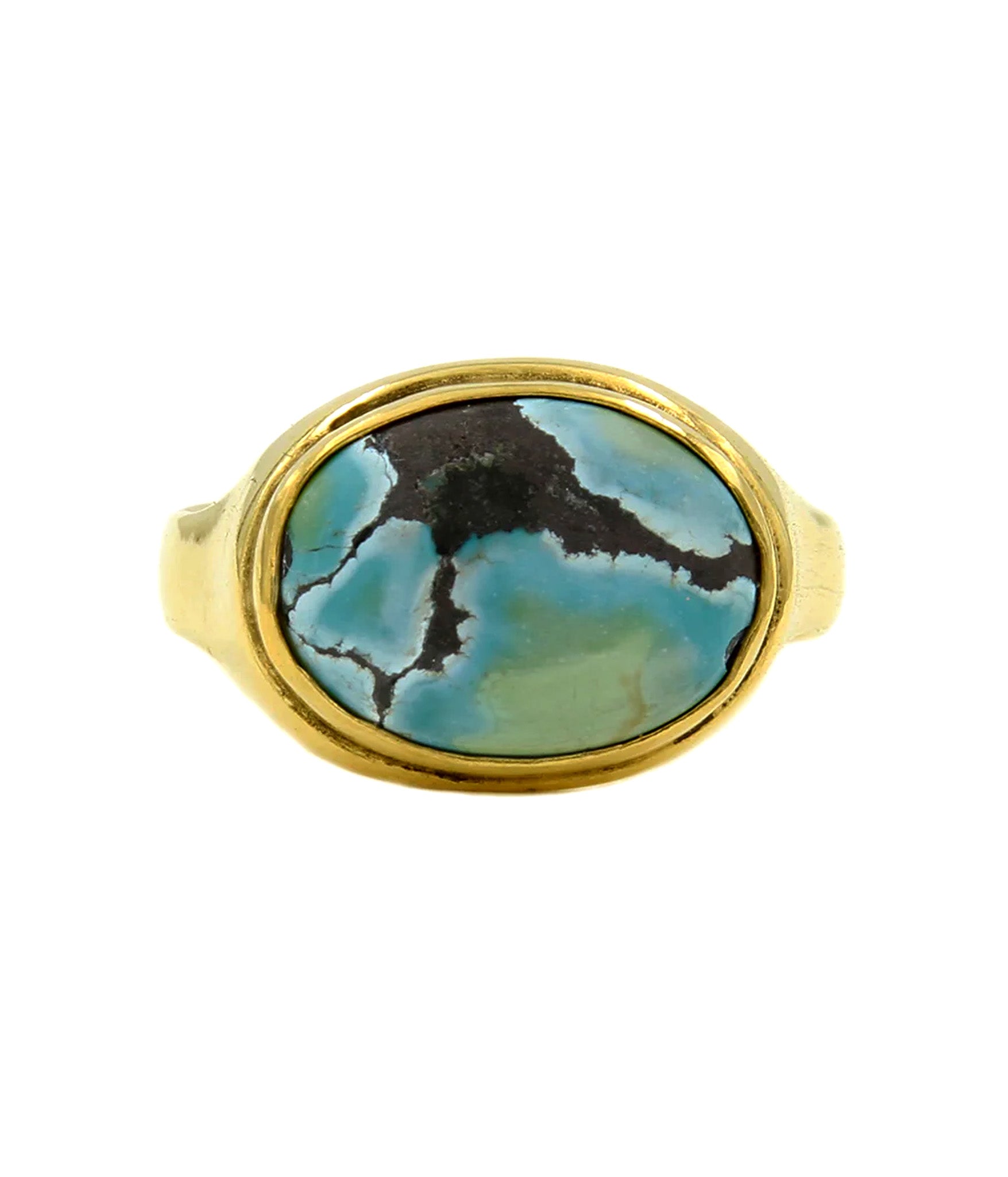 Gold ring with a turquoise stone on a white background