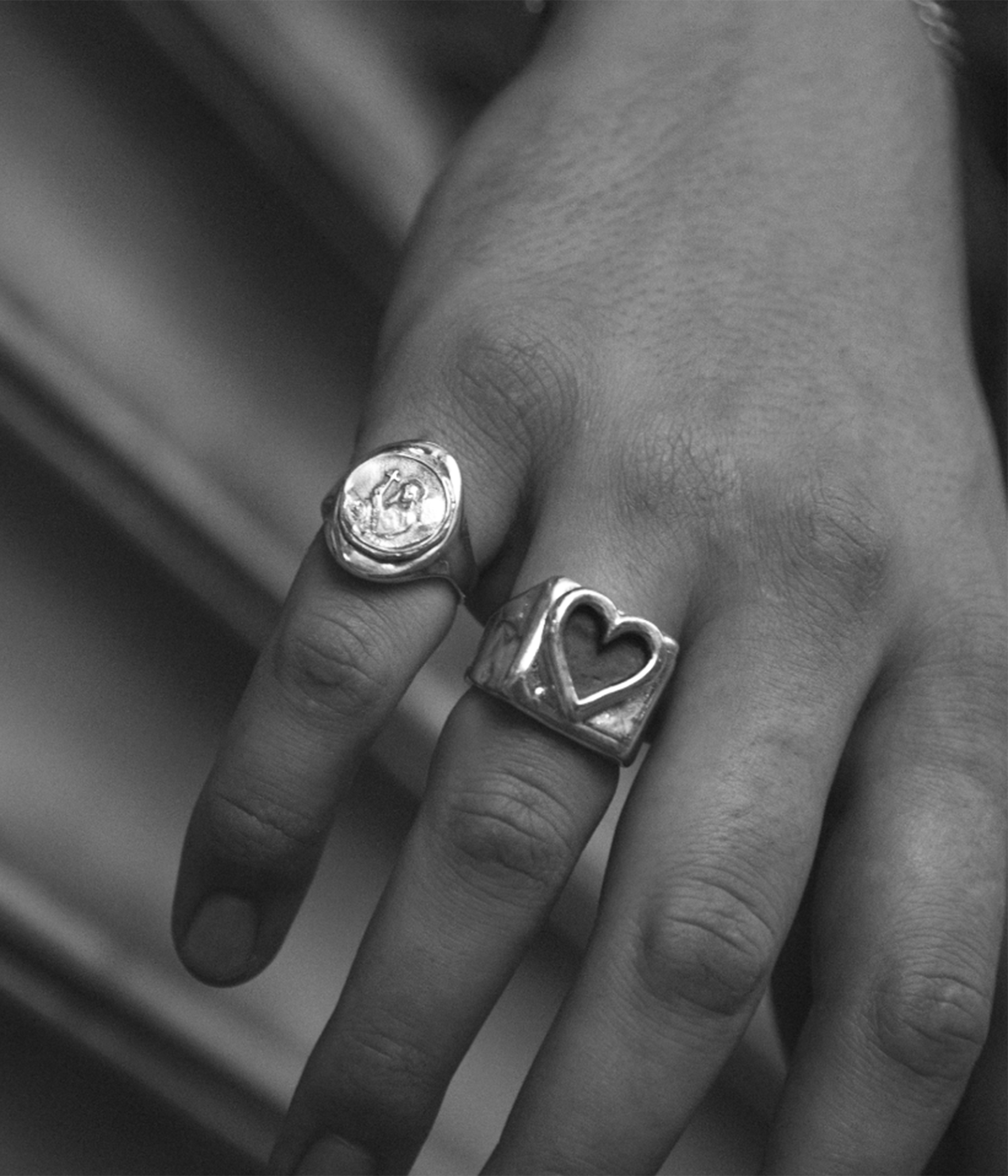 Electric Love Ring – The Hunt 