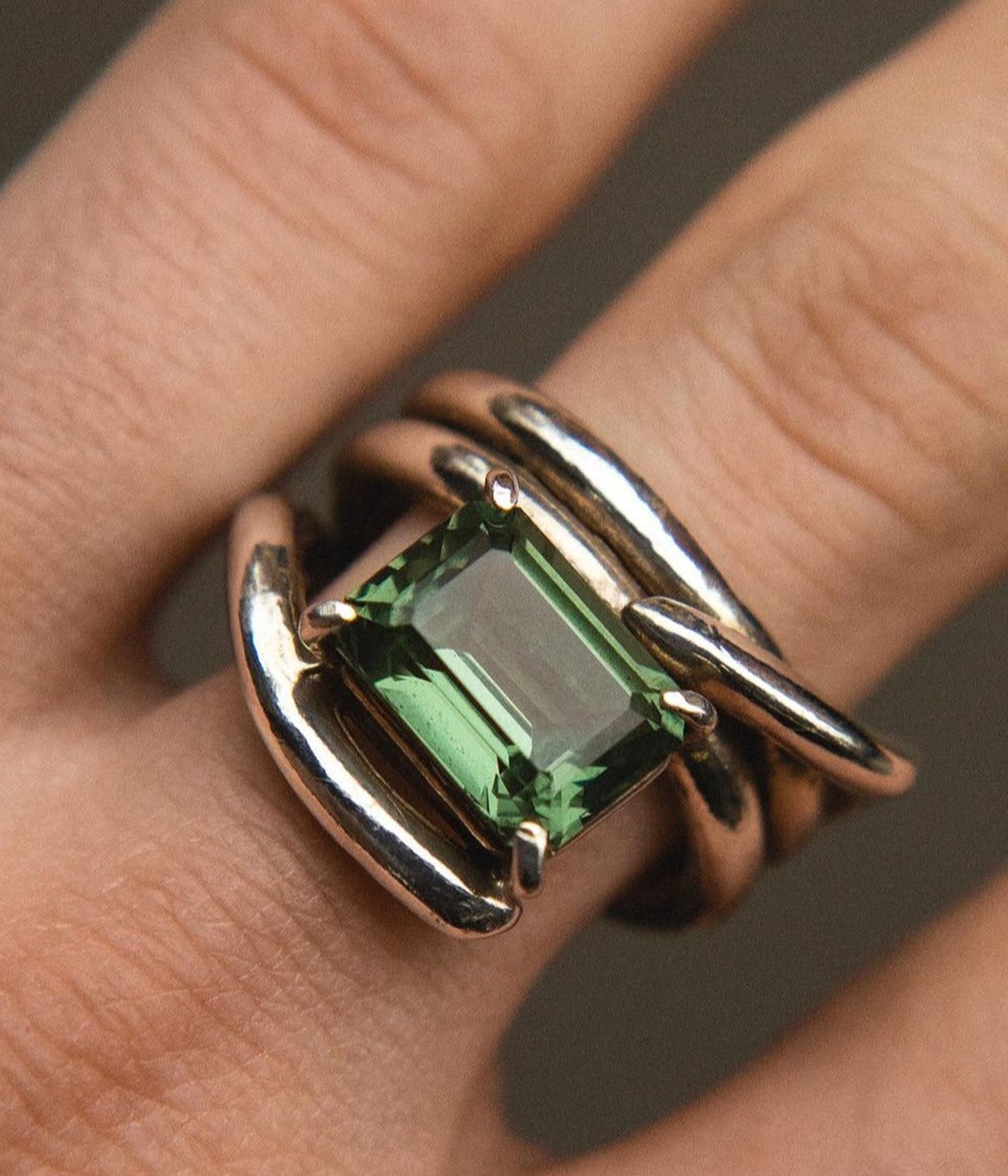 Down Low Gem Ring - The Hunt 