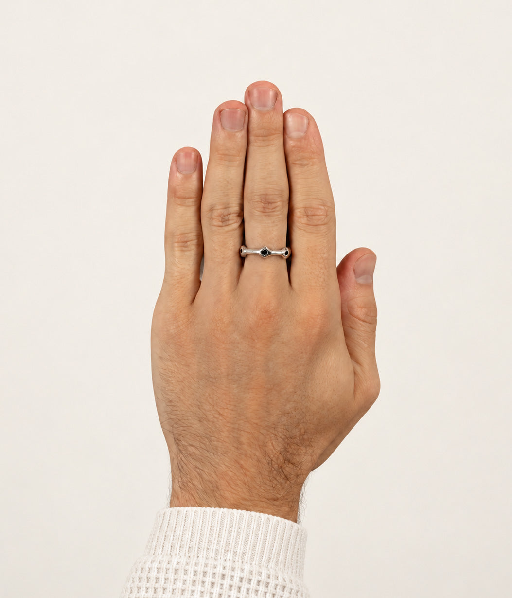 bone band on hand