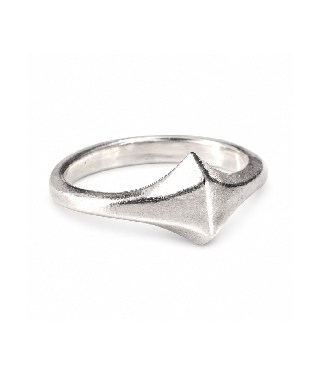 silver maiden shield ring