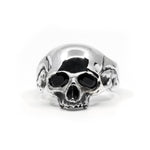 Anatomical Skull With Gemstone Eyes Ring - The Hunt
