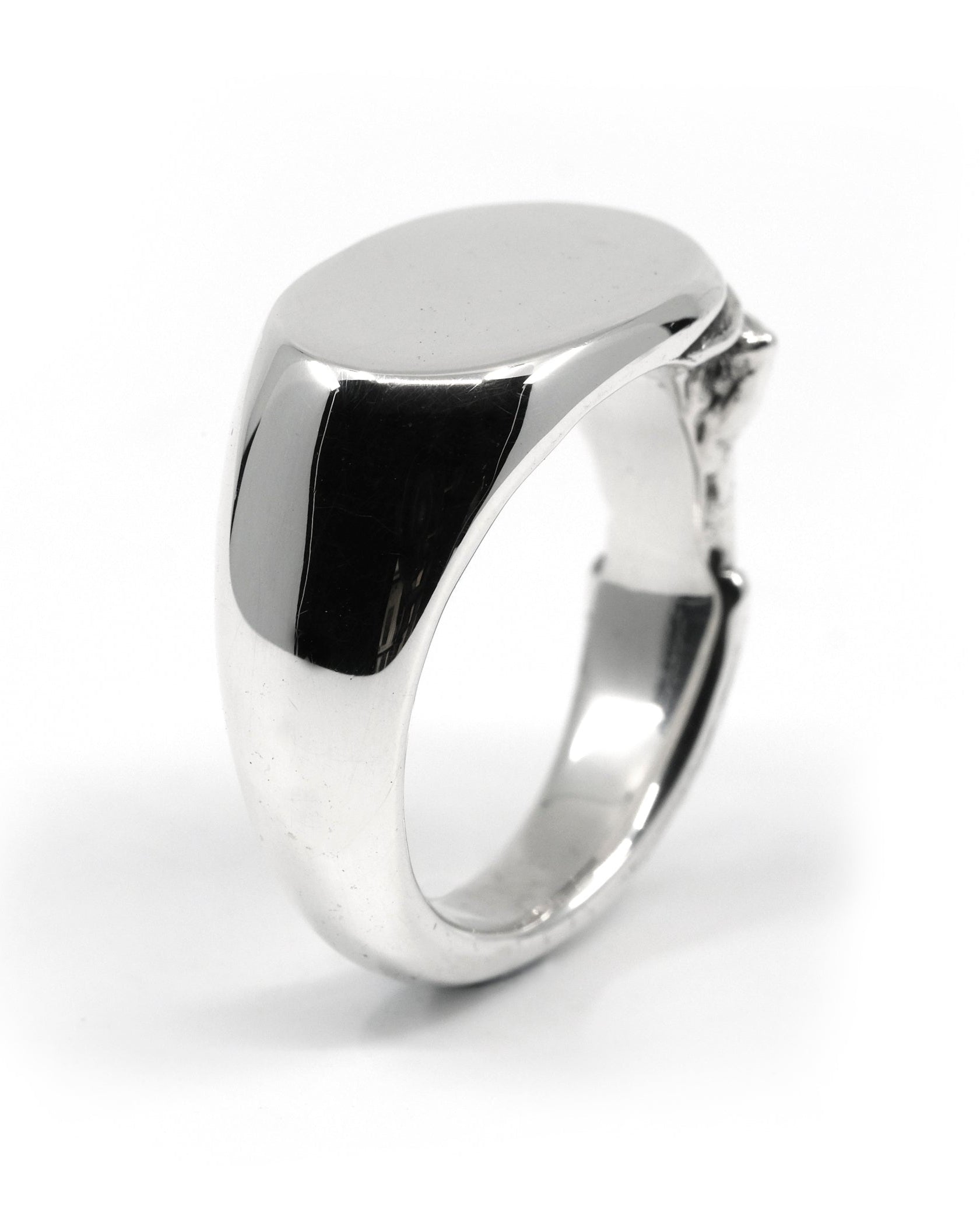 Atlas Ring – The Hunt