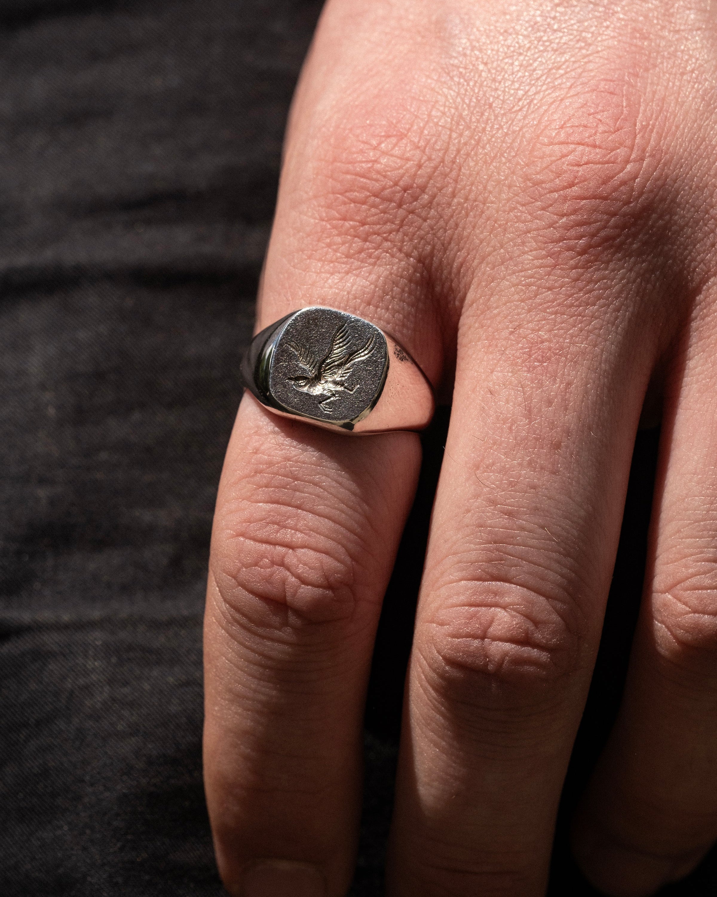Black Bird Signet Ring – The Hunt