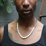 Curb_chain_pearl_necklace _ Thehunt