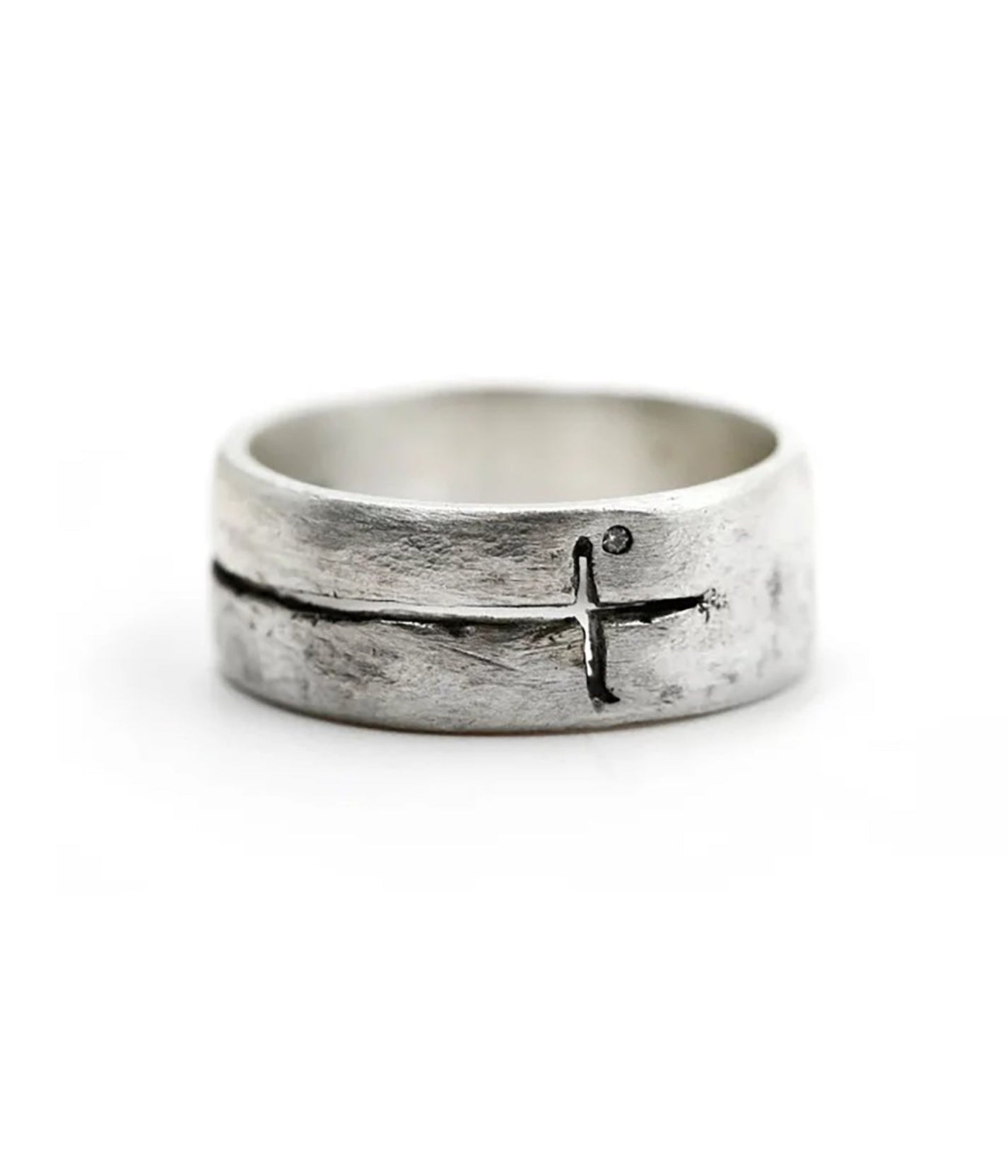 Diamond Cross Ring  – The Hunt