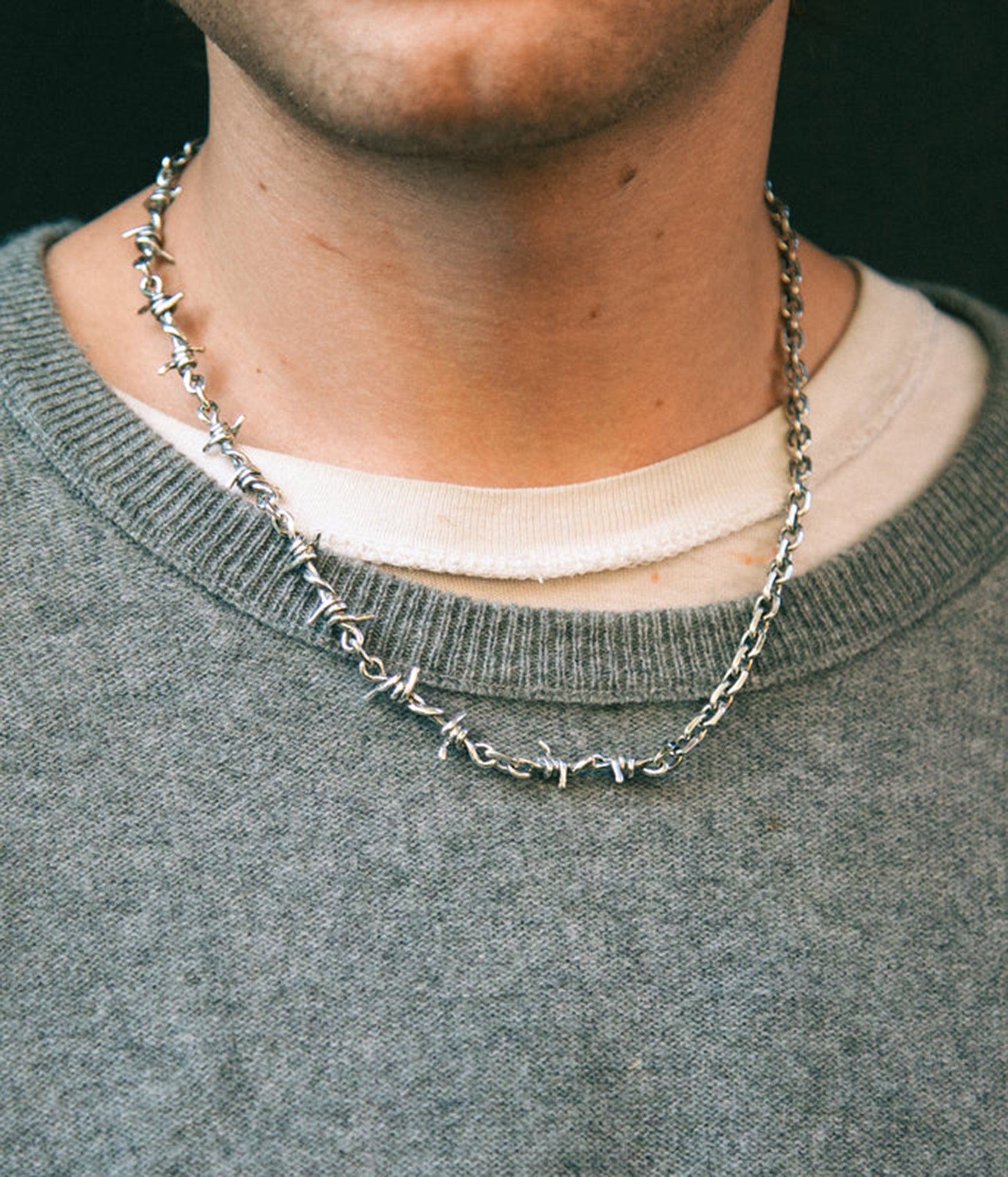 Half_&_Half_Barbed_Cable_Chain_Thehunt