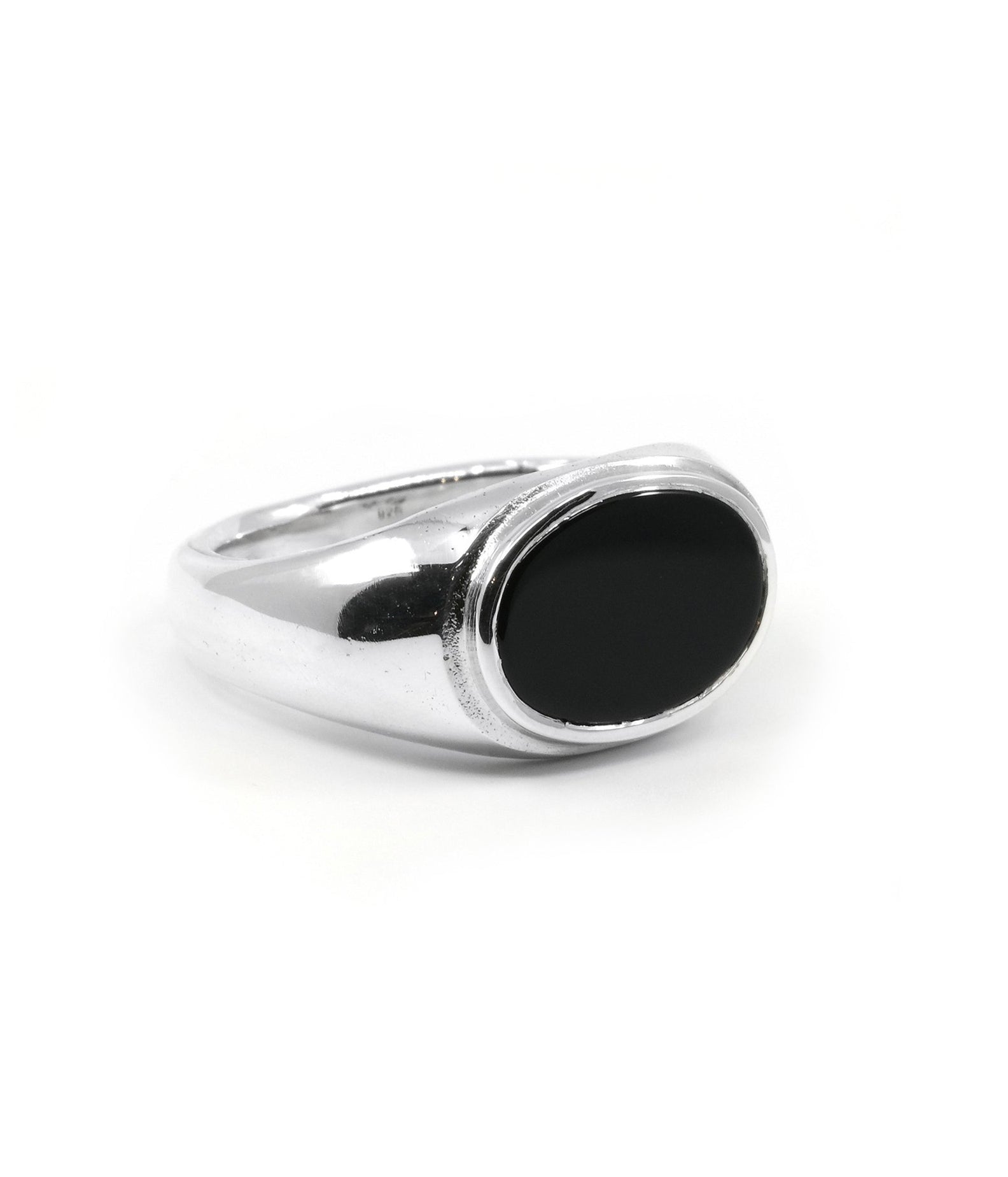 Landscape Oval Onyx Signet Ring - The Hunt