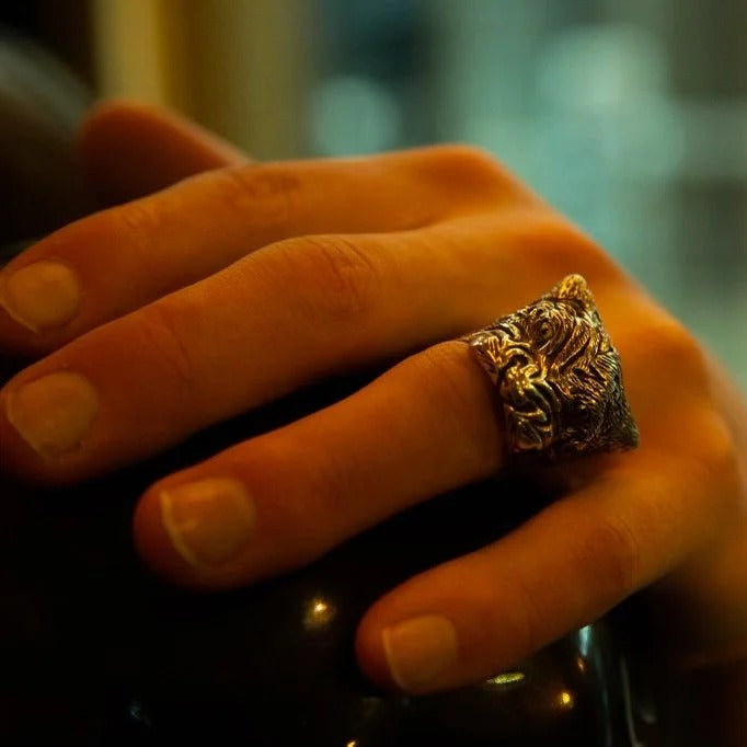 Lioness Ring – The Hunt