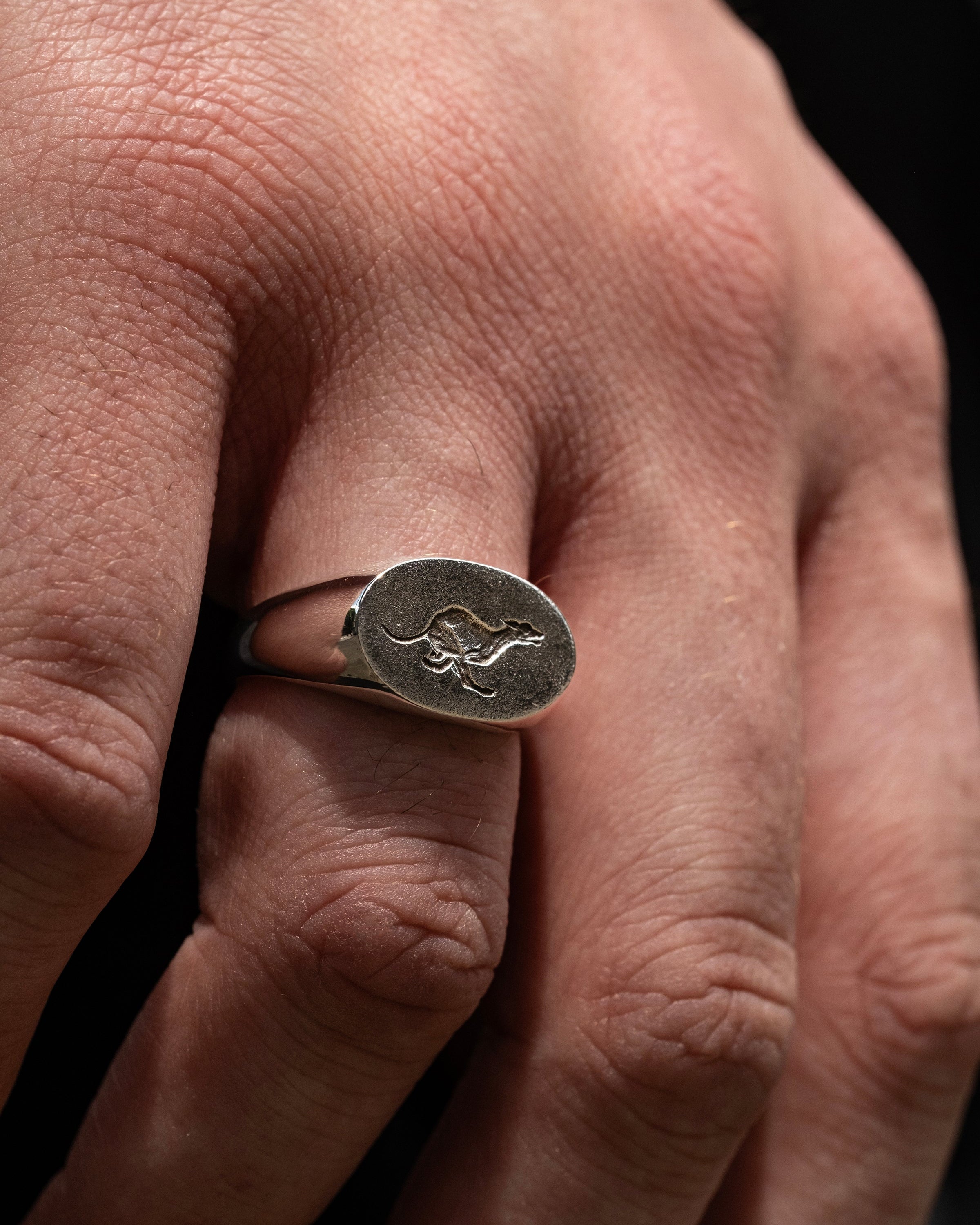 Greyhound Signet Rings – The Hunt