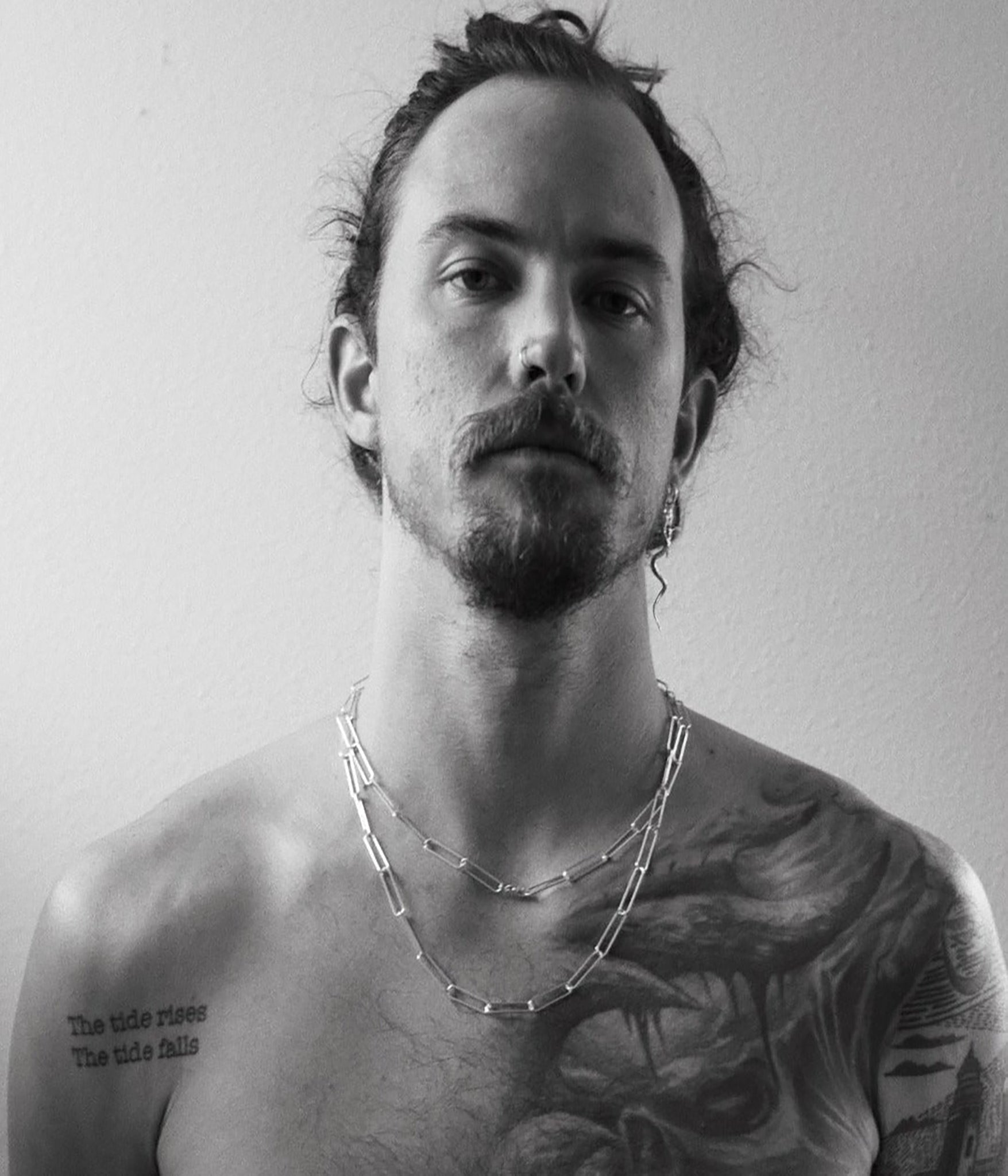 Paperclip_chain _ Thehunt