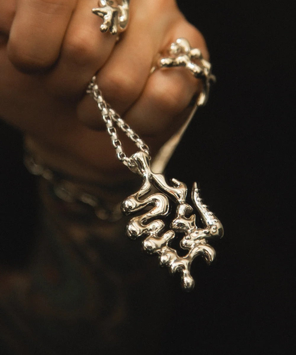Tentacle Pendant Necklace – The Hunt