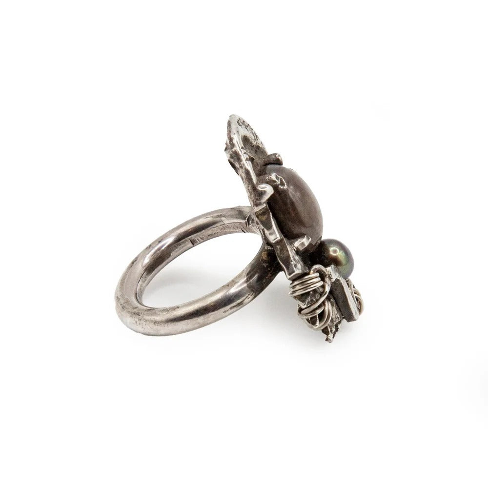 The Mother Ring – The Hunt