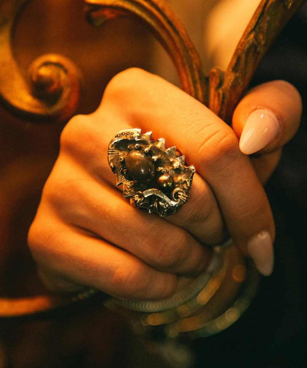 The Mother Ring – The Hunt