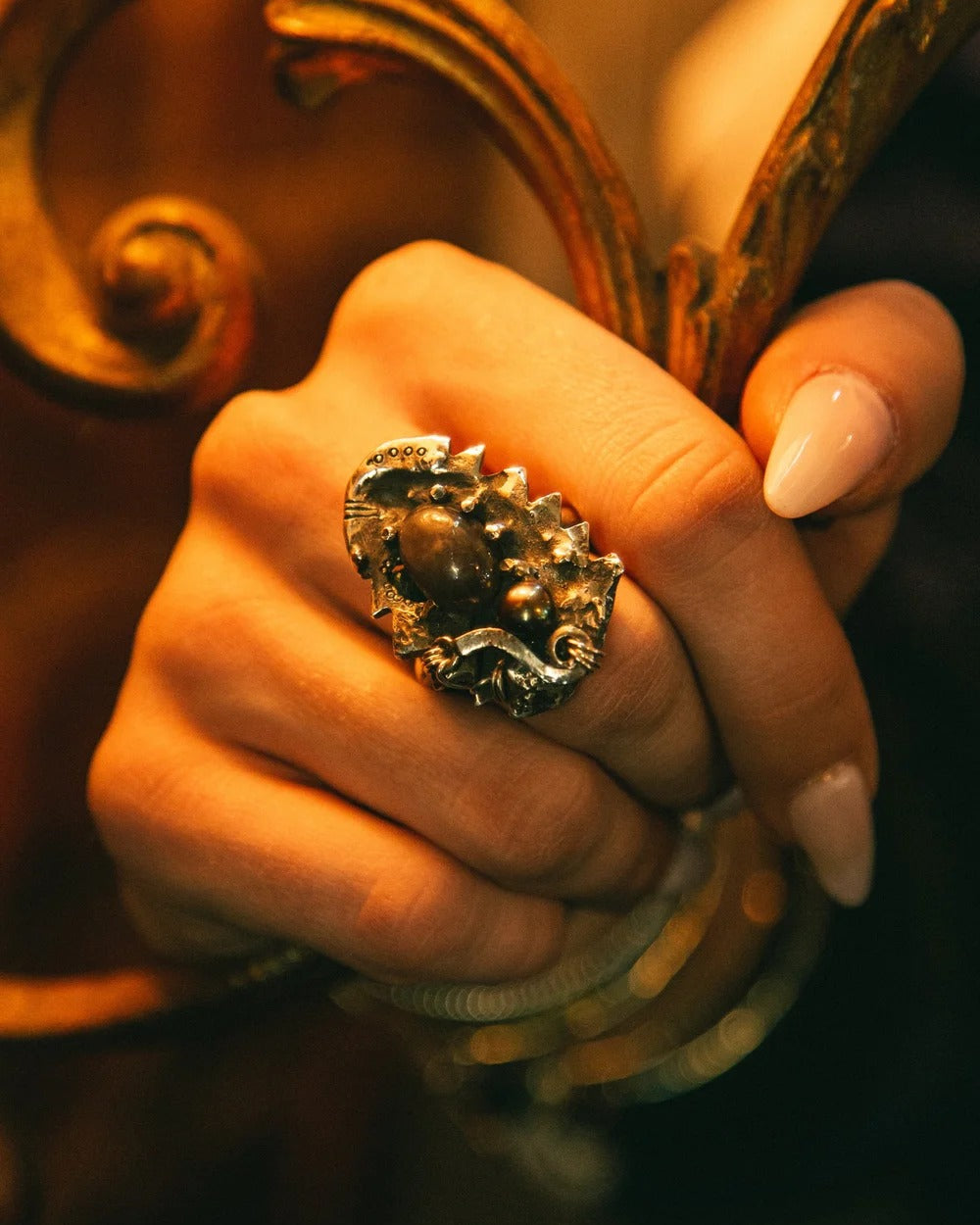 The Mother Ring – The Hunt