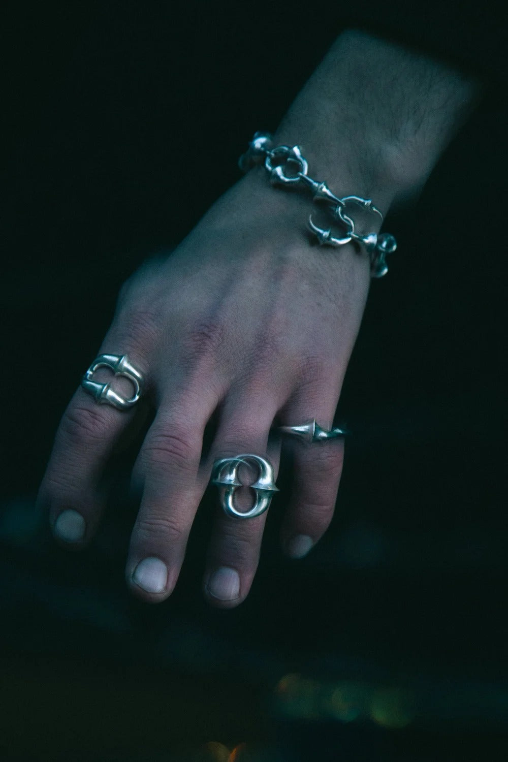 Yinaika Ring - The Hunt